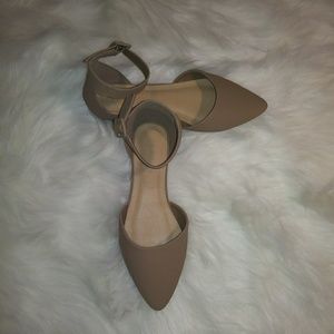 NWOT Almond flats with ankle strap